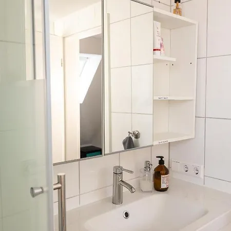 Privat bolig #1 Modernes Mit Pool Und Garten