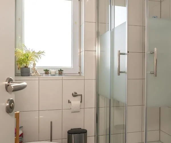 #1 Modernes Mit Pool Und Garten * ميمنغن