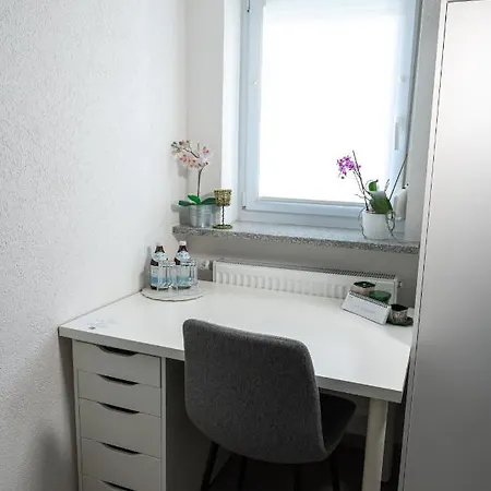 #1 Modernes Mit Pool Und Garten Homestay *