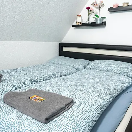Homestay #1 Modernes Mit Pool Und Garten Memmingen