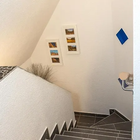 #1 Modernes Mit Pool Und Garten ميمنغن