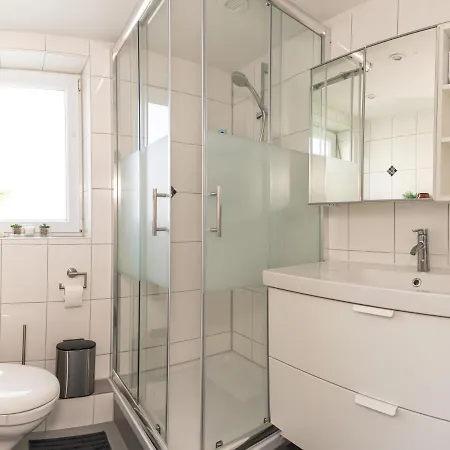 #1 Modernes Mit Pool Und Garten Homestay *