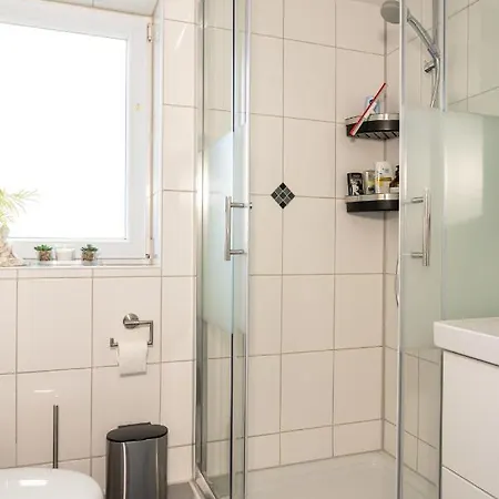 #1 Modernes Mit Pool Und Garten