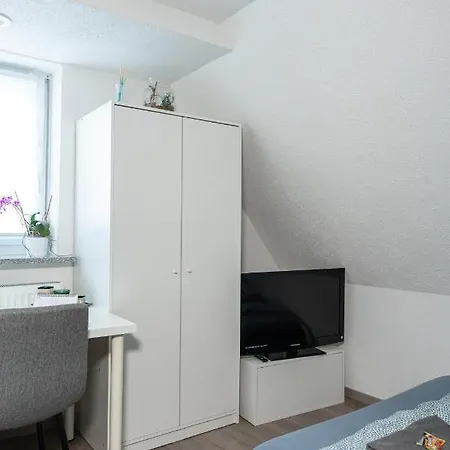 #1 Modernes Mit Pool Und Garten